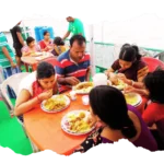 Family enjoying Hilsa Festival Tour