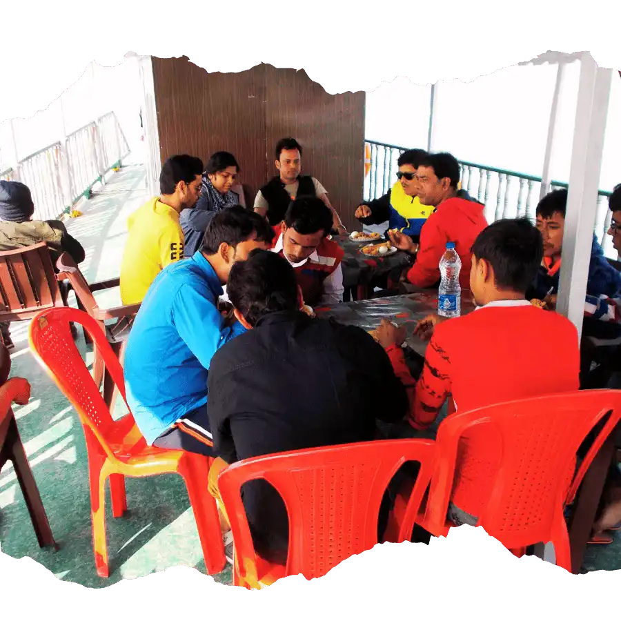 Tourists enjoying Sundarban Hilsa Festival Tour Package